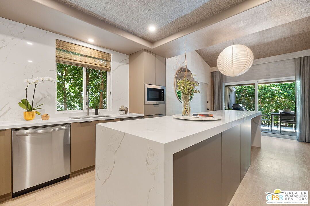 3708 E Bogert Trl Palm Springs, CA 92264 - Thumbnail 3