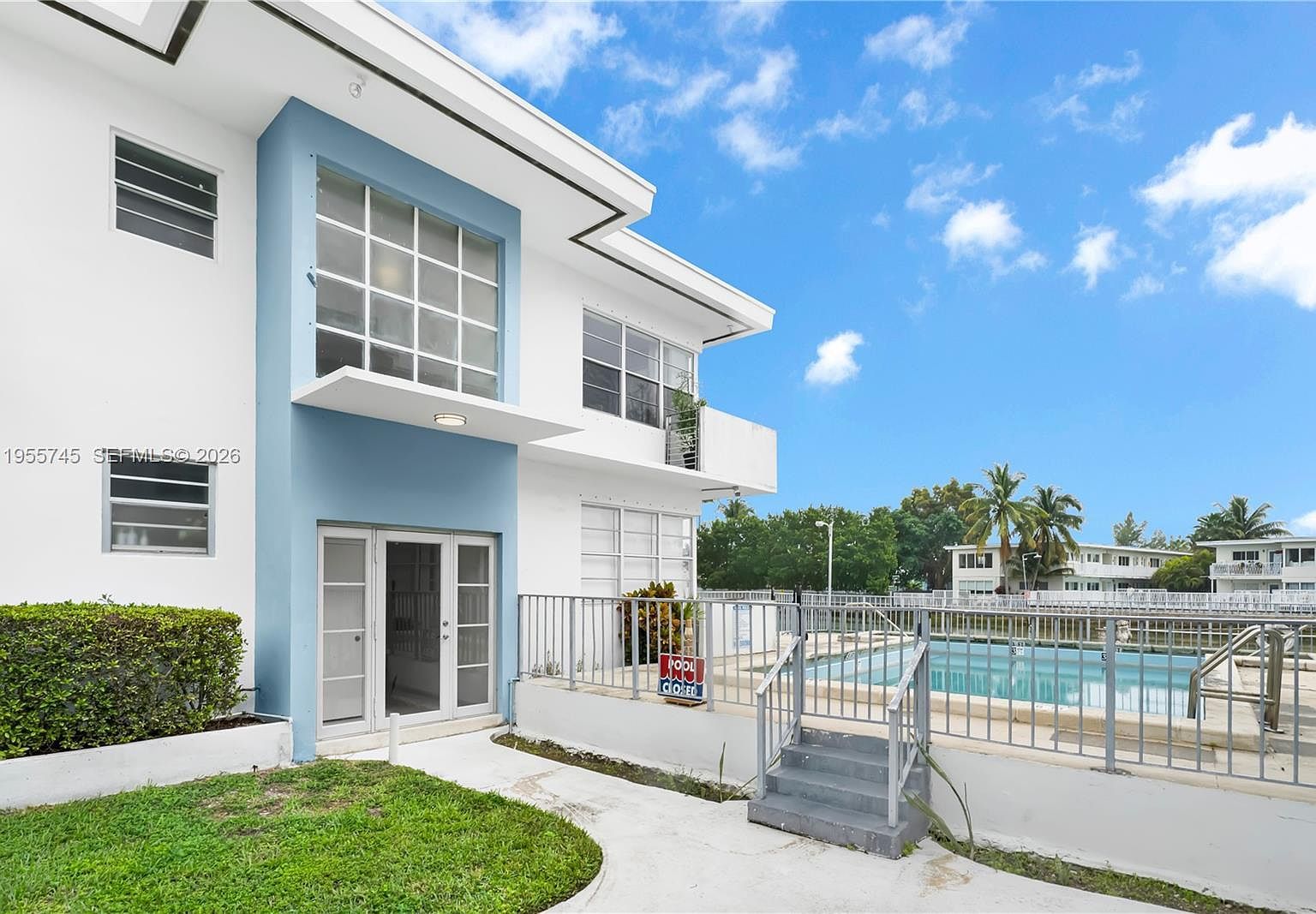 200 S Shore Dr APT 12 Miami Beach, FL 33141 - Thumbnail 3