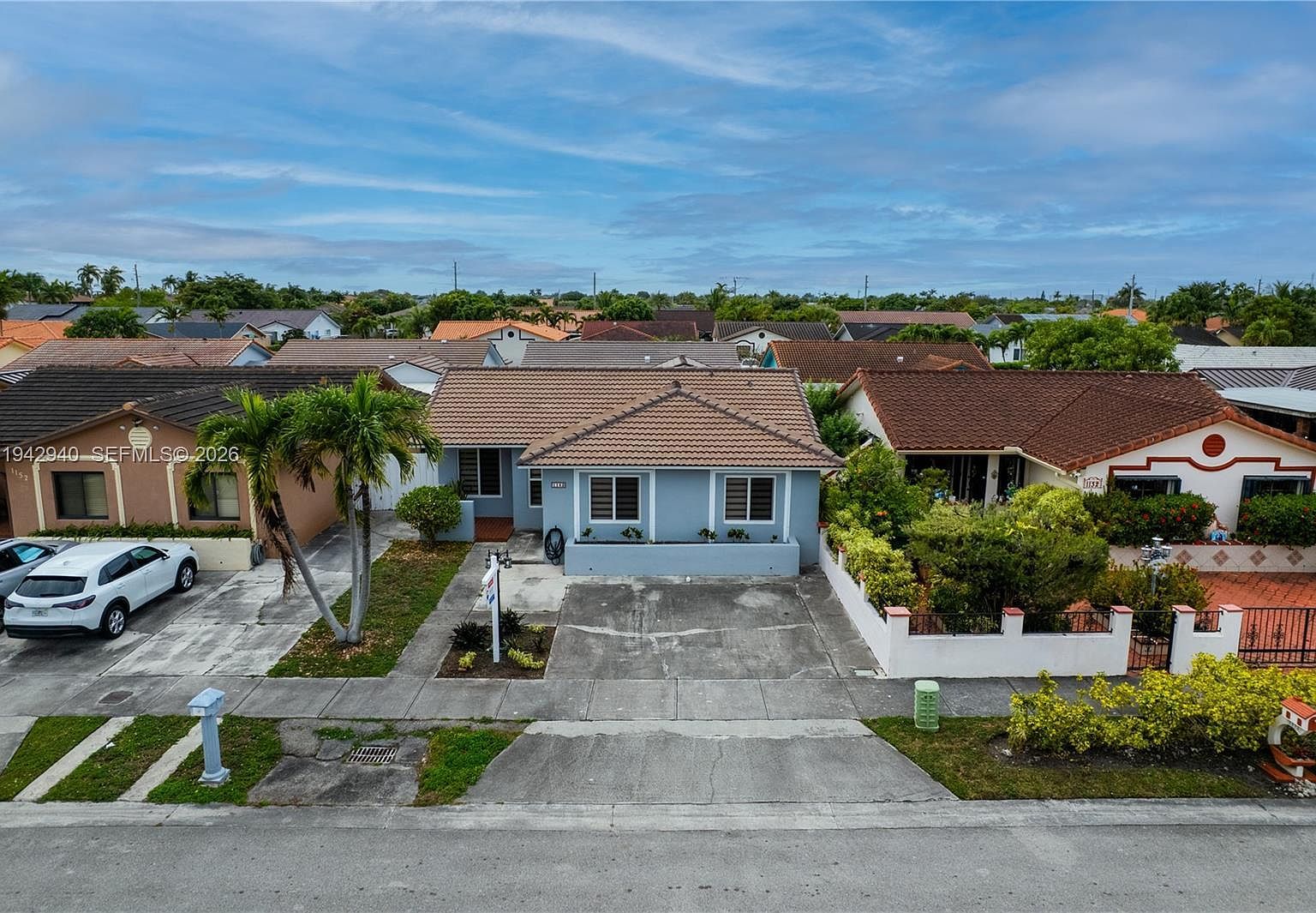 1142 SW 138th Ct Miami, FL 33184 - Thumbnail 3