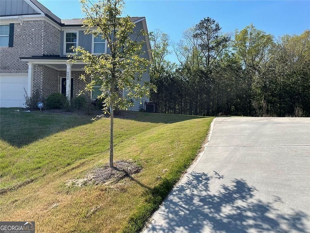 6010 Ivy Cottage Ln Austell, GA 30106 - Thumbnail 3