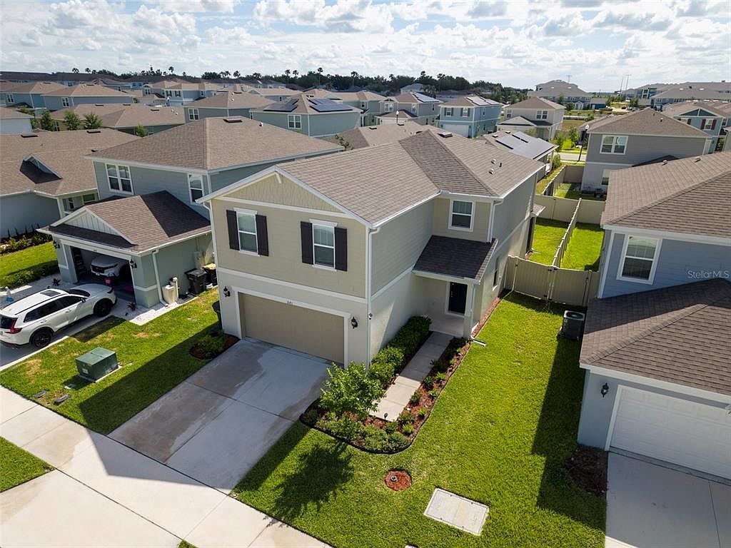 1643 Delightful Dr Davenport, FL 33896 - Thumbnail 3
