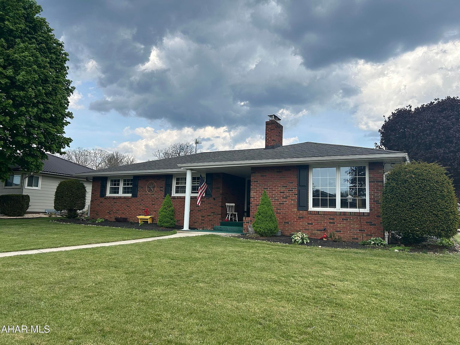 223 S Mulberry St Martinsburg, PA 16662 - Thumbnail 3