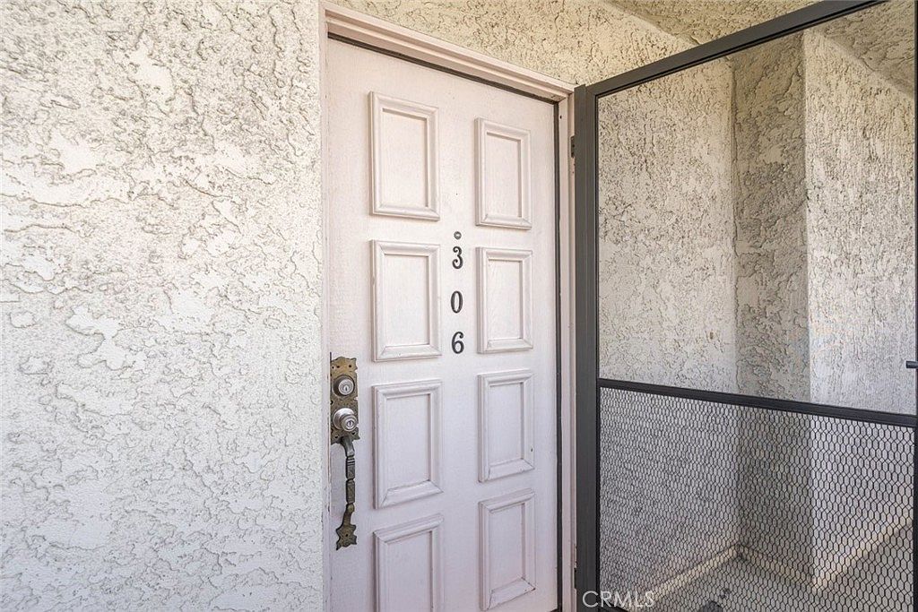 111 N Everett St APT 306 Glendale, CA 91206 - Thumbnail 3