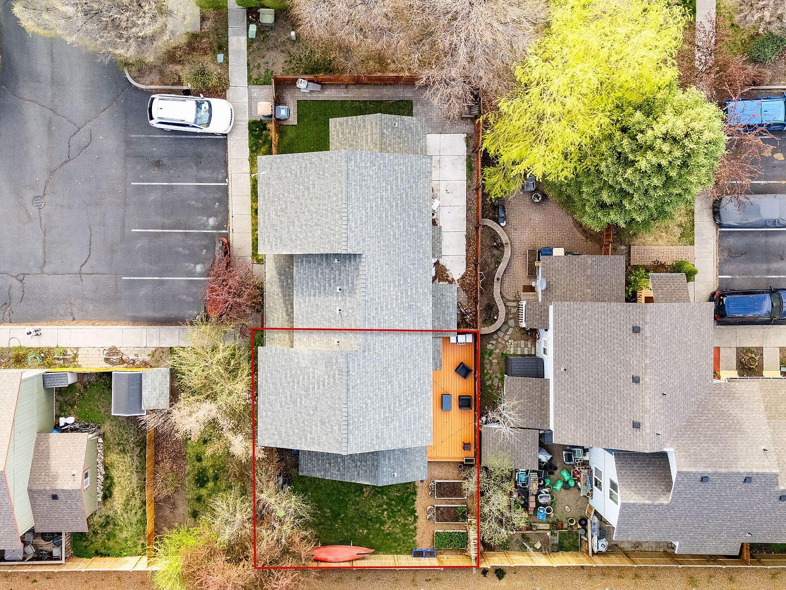 2044 NE Full Moon Dr Bend, OR 97701 - Thumbnail 3