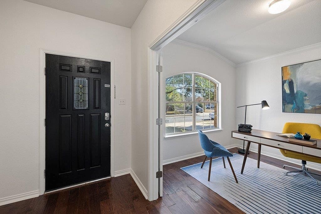 218 Calline Mayes Run Buda, TX 78610 - Thumbnail 3