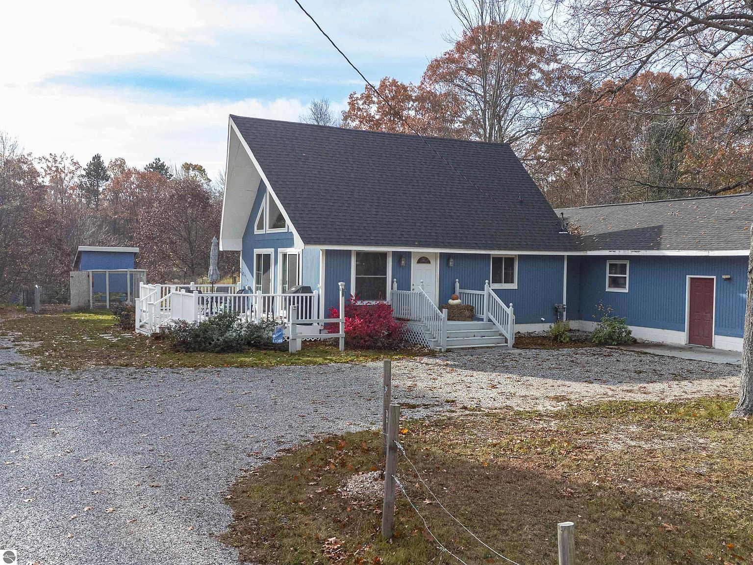 9131 W Jennings Rd Lake City, MI 49651 - Thumbnail 3