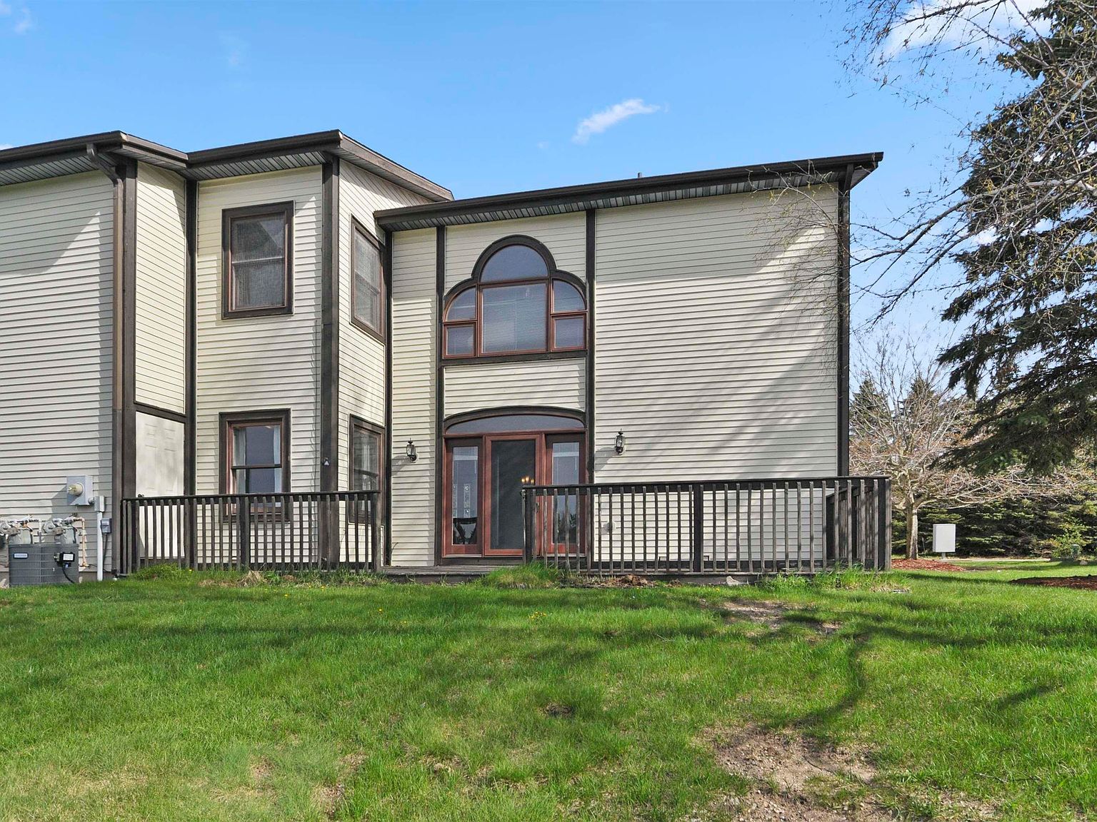 221 Wildwood Dr Cadillac, MI 49601 - Thumbnail 3