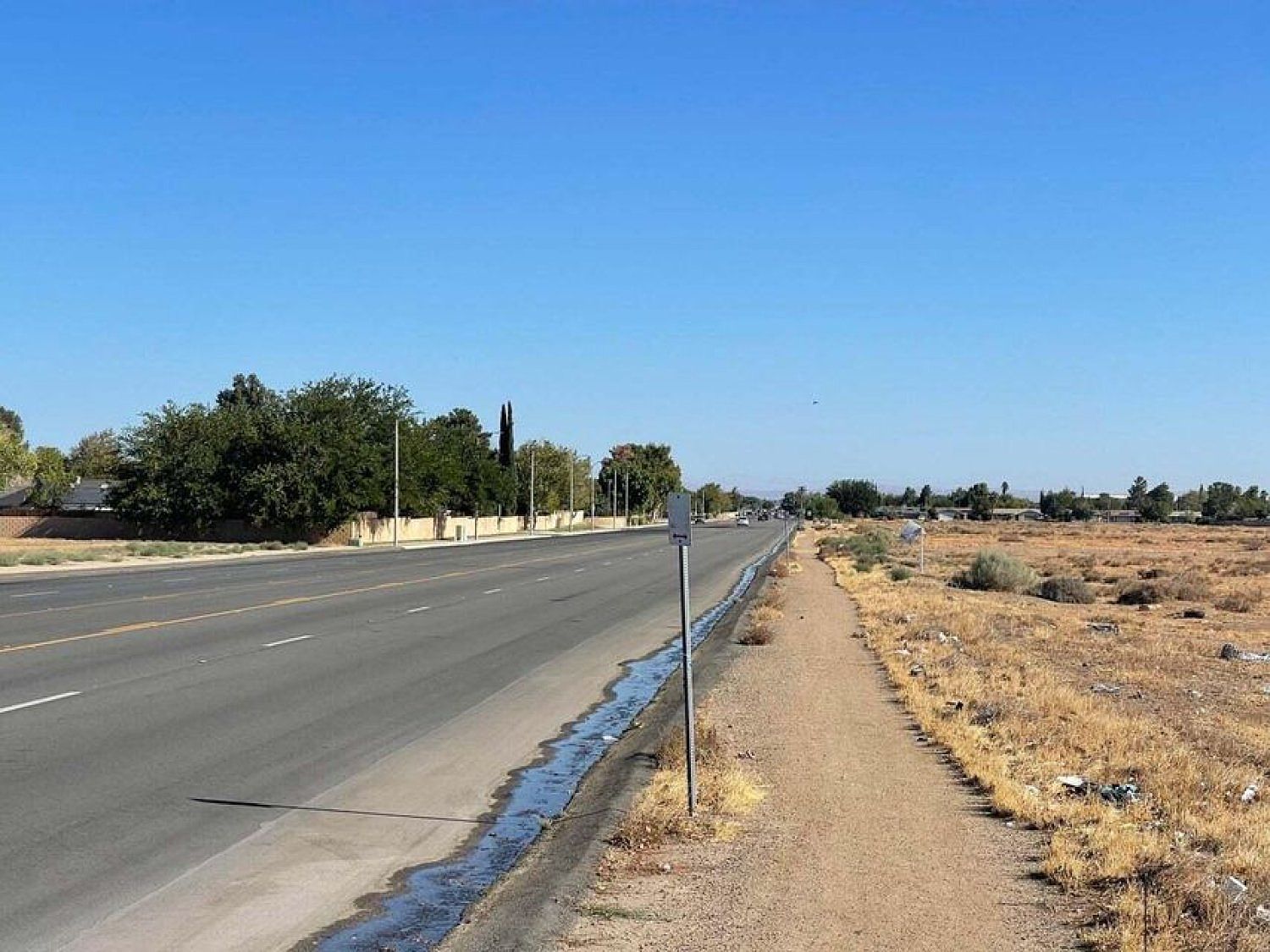 R12 Corner 25th Ste Ave Palmdale, CA 93550 - Thumbnail 3