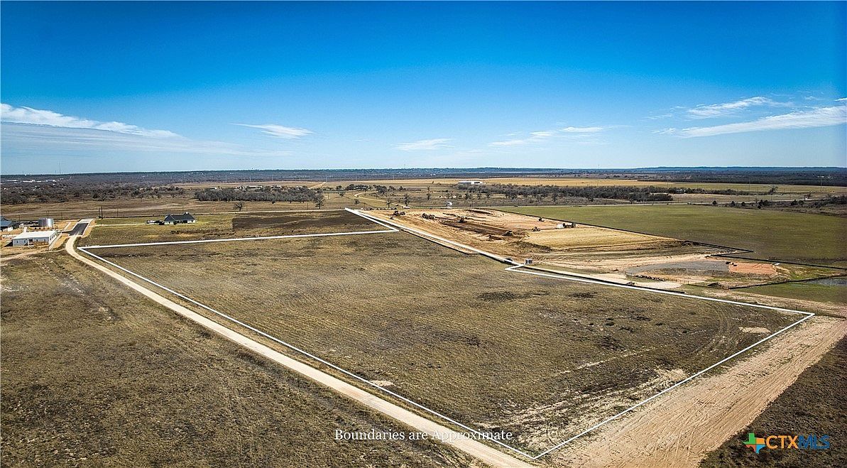 762 State Highway 304 Unit A Bastrop, TX 78602 - Thumbnail 3