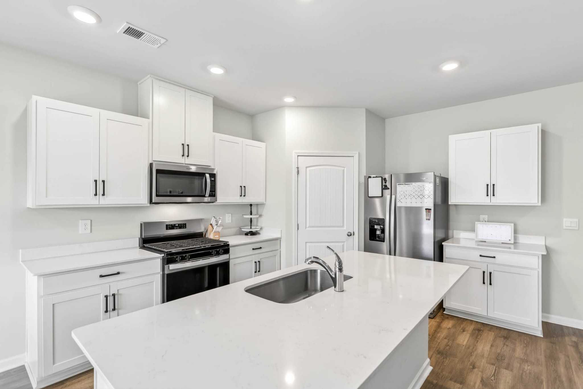 2172 Seiver Lane, White House, TN, USA, 37188 - Thumbnail 3