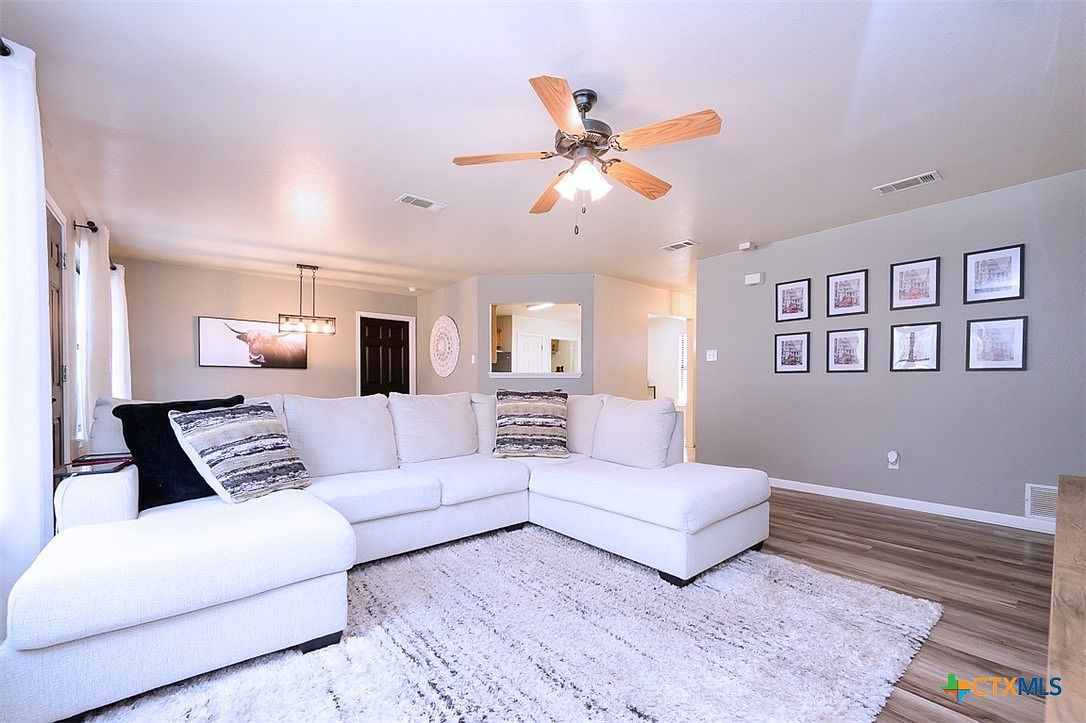 1320 Katelyn Cir Copperas Cove, TX 76522 - Thumbnail 3