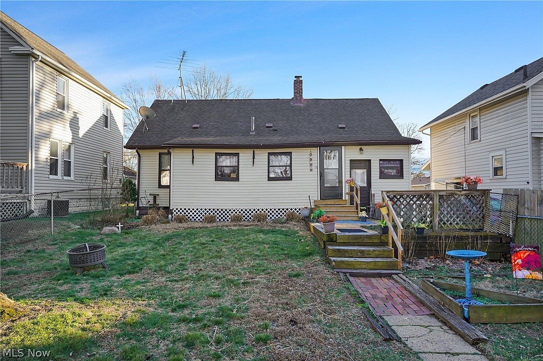 1237 McIntosh Ave Akron, OH 44314 - Thumbnail 3