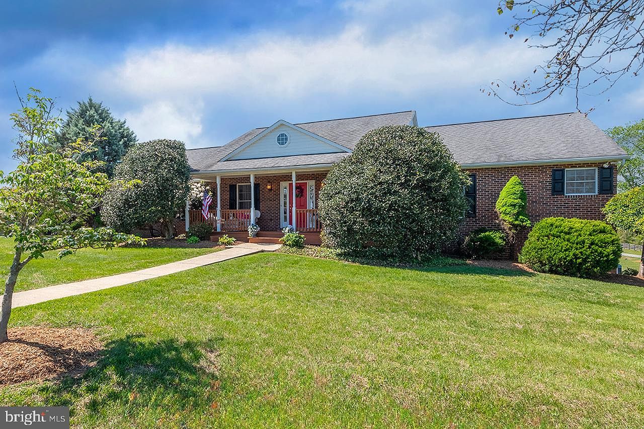 5265 Bear Hollow Ln Viewtown, VA 20106 - Thumbnail 3