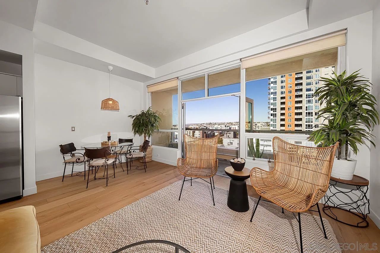 350 W Ash St Unit 903 San Diego, CA 92101 - Thumbnail 3