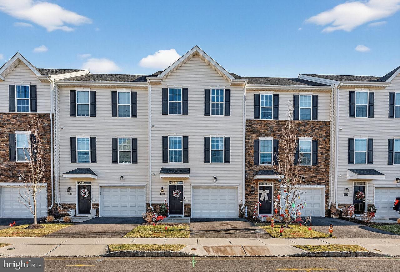 208 Prestige Rd Brick, NJ 08723 - Thumbnail 3