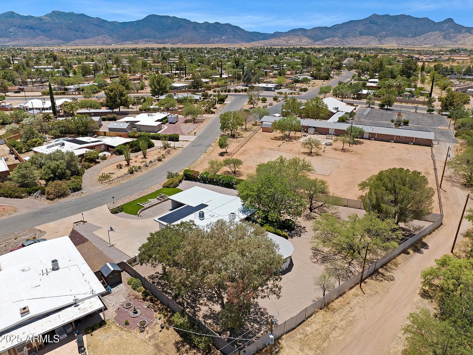 2833 Calle Pkwy Sierra Vista, AZ 85635 - Thumbnail 3