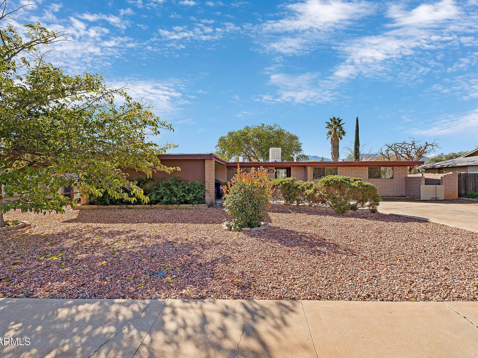 2332 Carmelita Dr Sierra Vista, AZ 85635 - Thumbnail 3