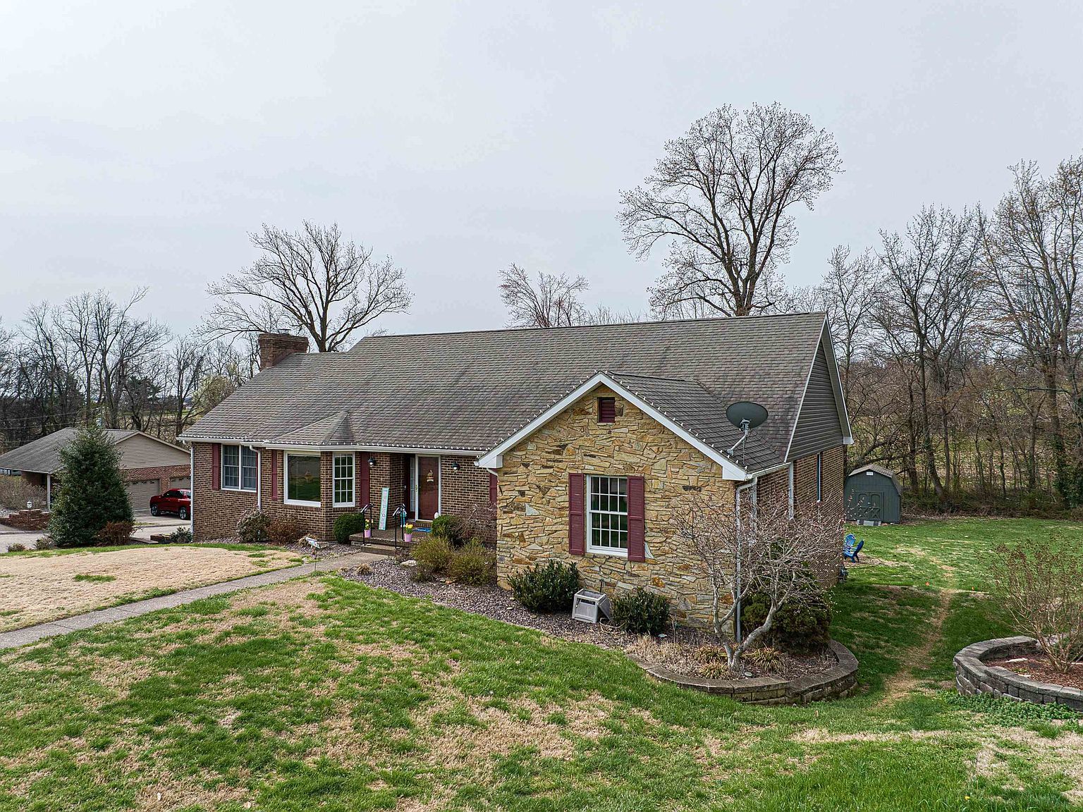 4354 Saint Olaf Cir Henderson, KY 42420 - Thumbnail 3