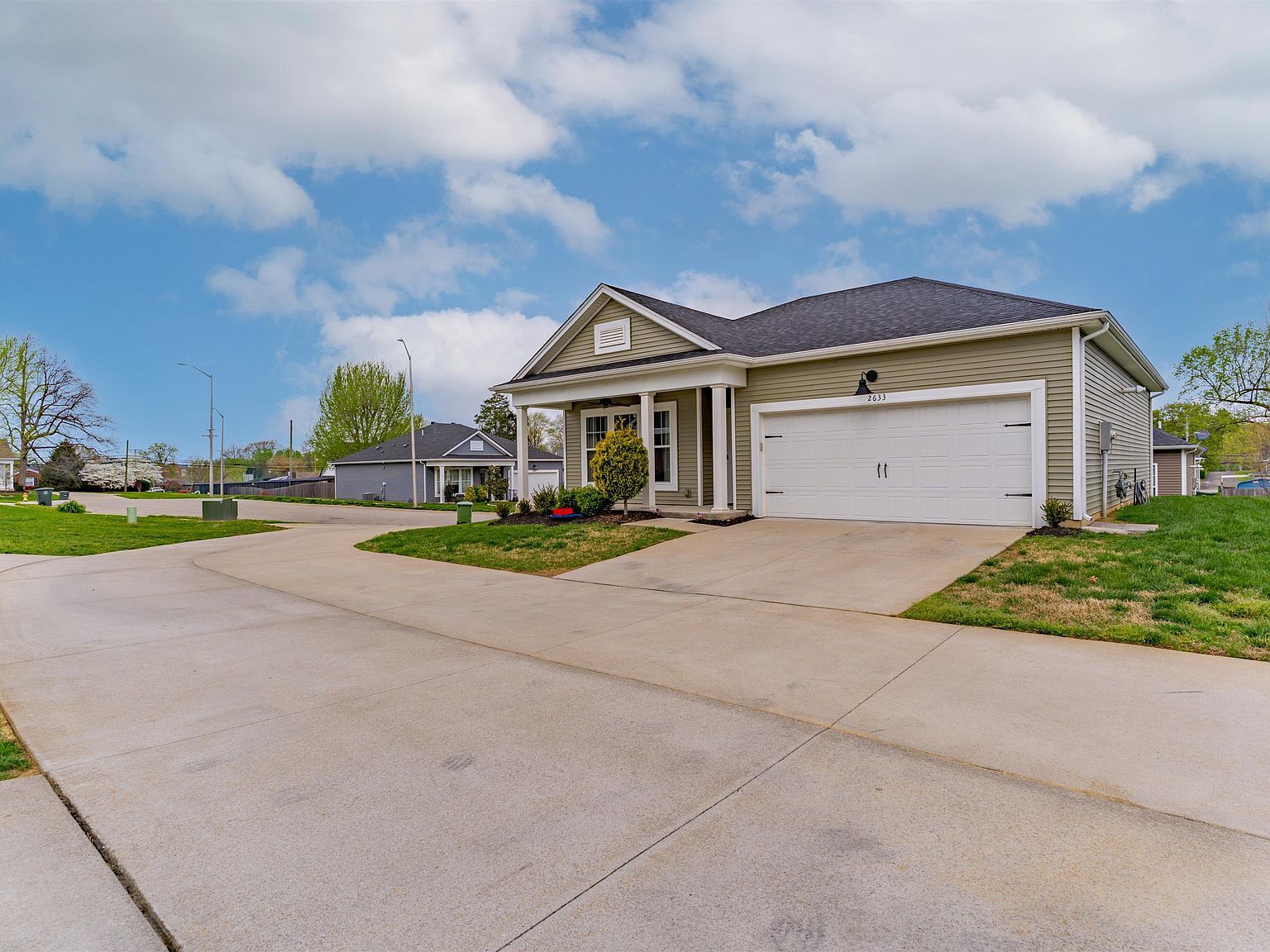 2633 Central Park Ct Owensboro, KY 42303 - Thumbnail 3