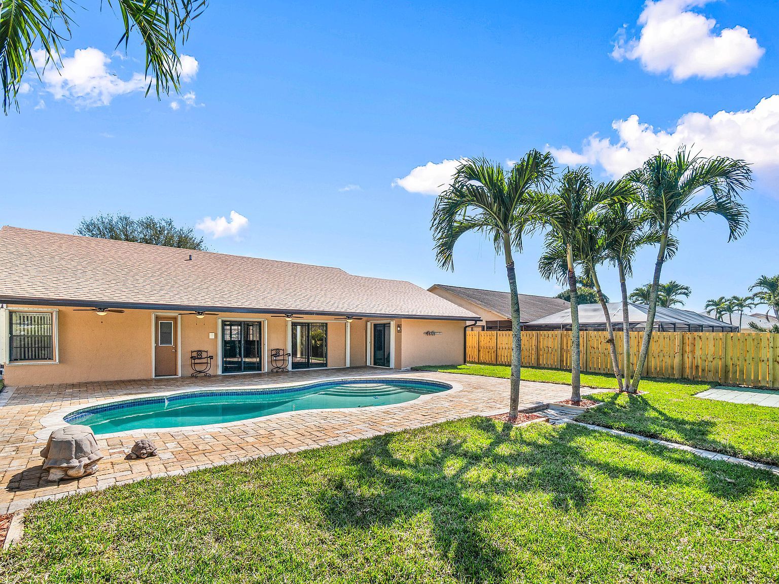 19873 Court Of The Myrtles Boca Raton, FL 33434 - Thumbnail 3