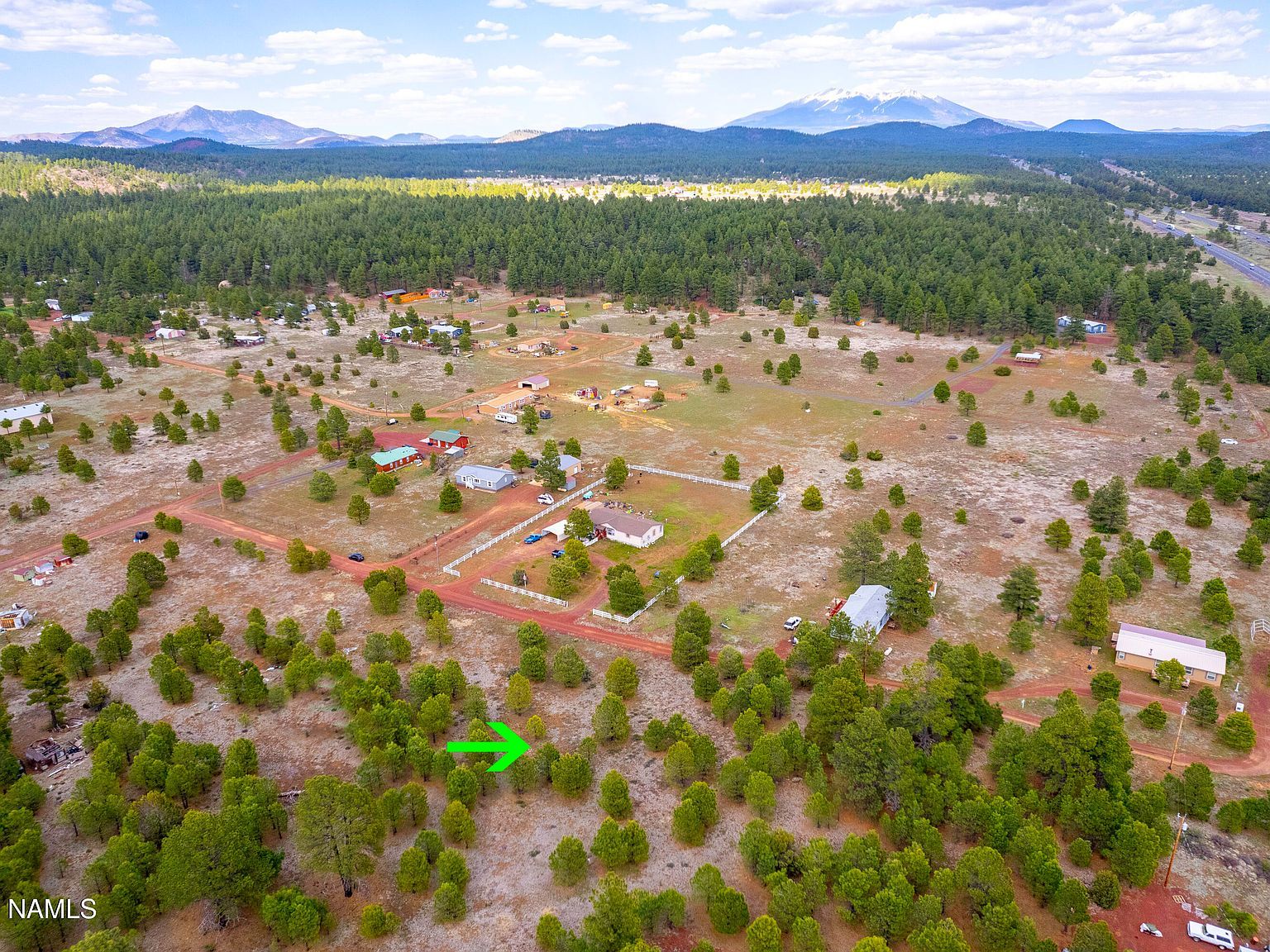 100 S Hot Rod Aly Parks, AZ 86018 - Thumbnail 3