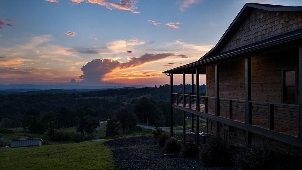 95 Upper Ridge Trl Morganton, GA 30560 - Thumbnail 3