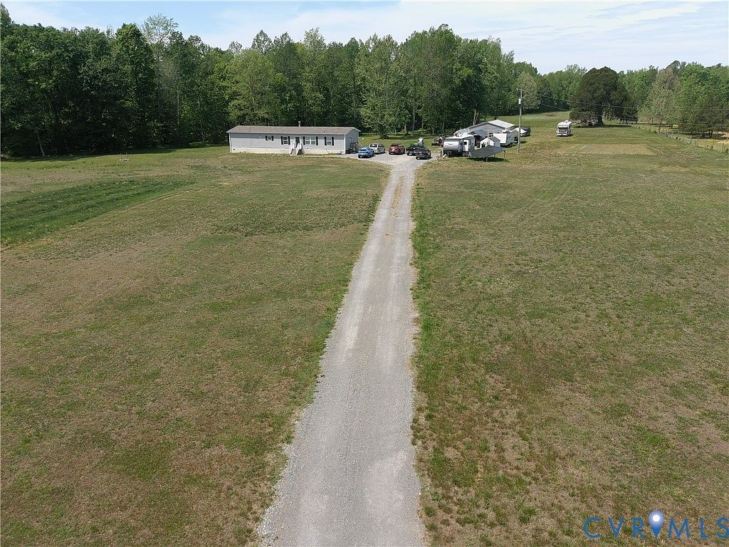 25585 Sawmill Rd Carson, VA 23830 - Thumbnail 3