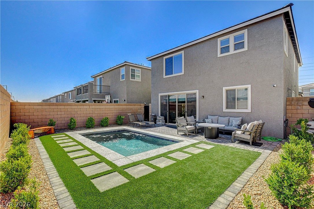 7450 Tinley Creek Ave Las Vegas, NV 89113 - Thumbnail 3