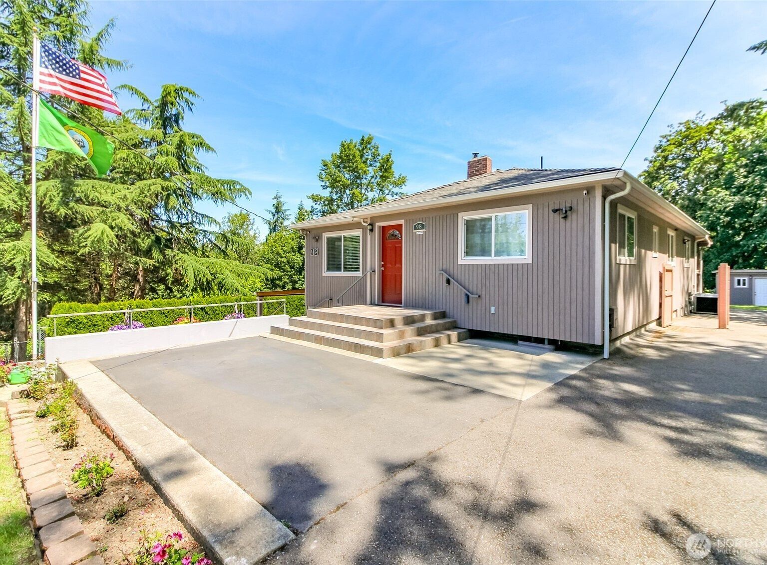 98 31st Ave Milton, WA 98354 - Thumbnail 3
