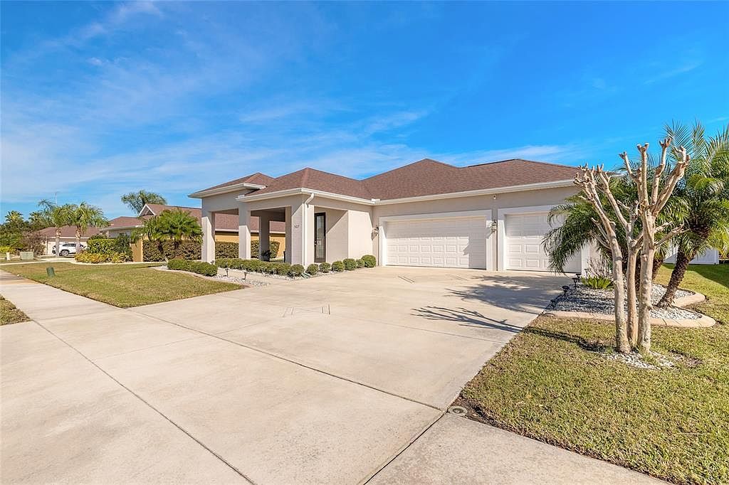 527 Luna Bella Ln New Smyrna Beach, FL 32168 - Thumbnail 3