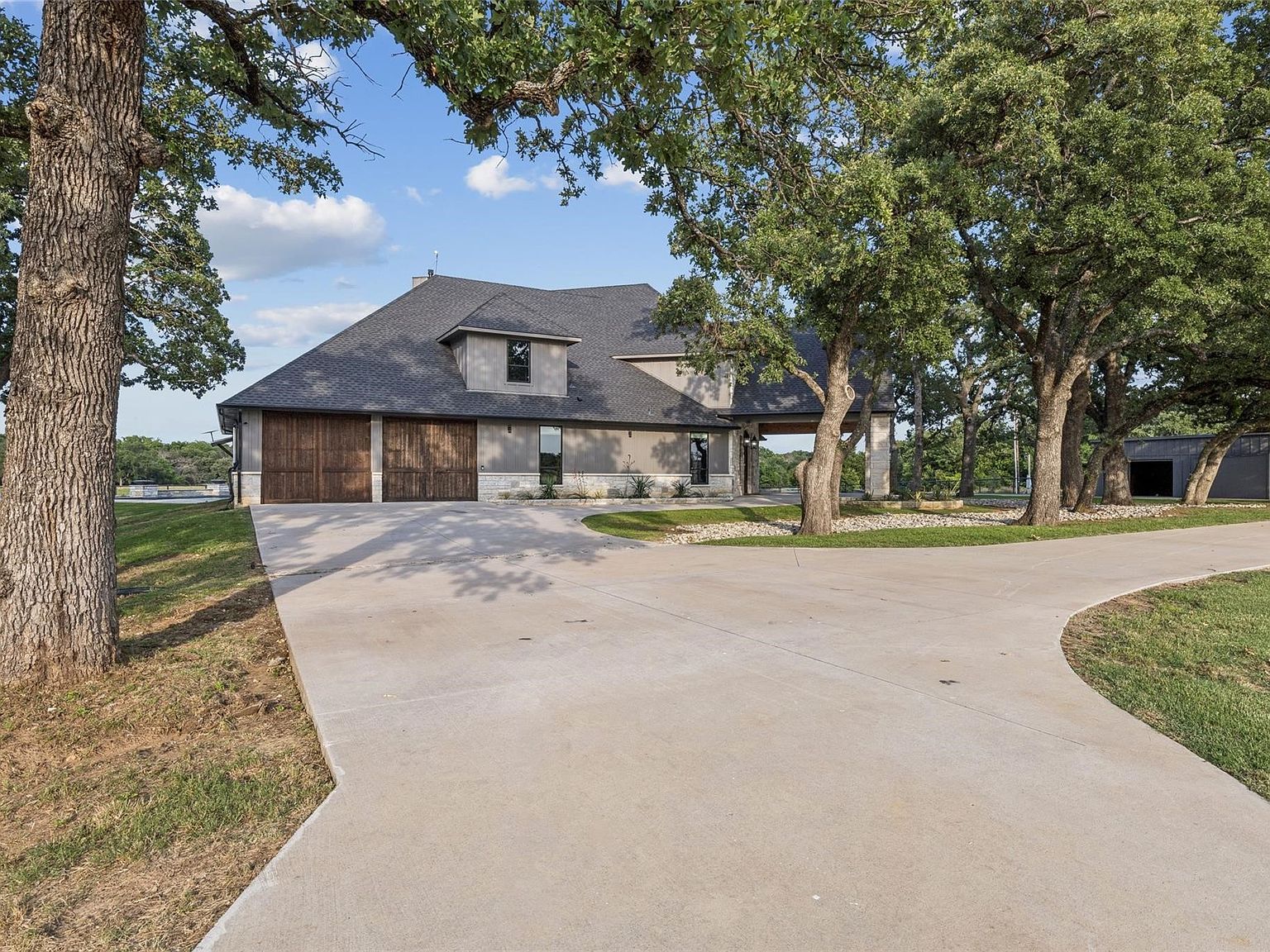 12877 Foutch Rd Pilot Point, TX 76258 - Thumbnail 3