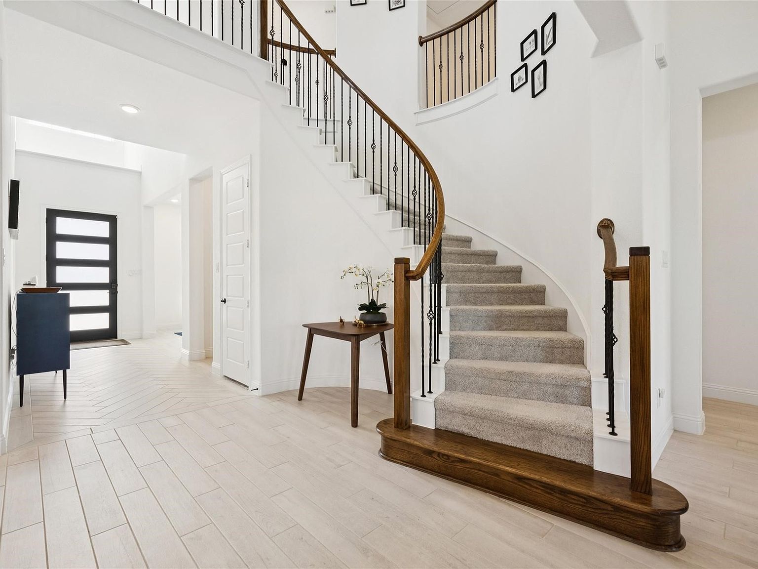 6805 Lost Falls Dr Argyle, TX 76226 - Thumbnail 3