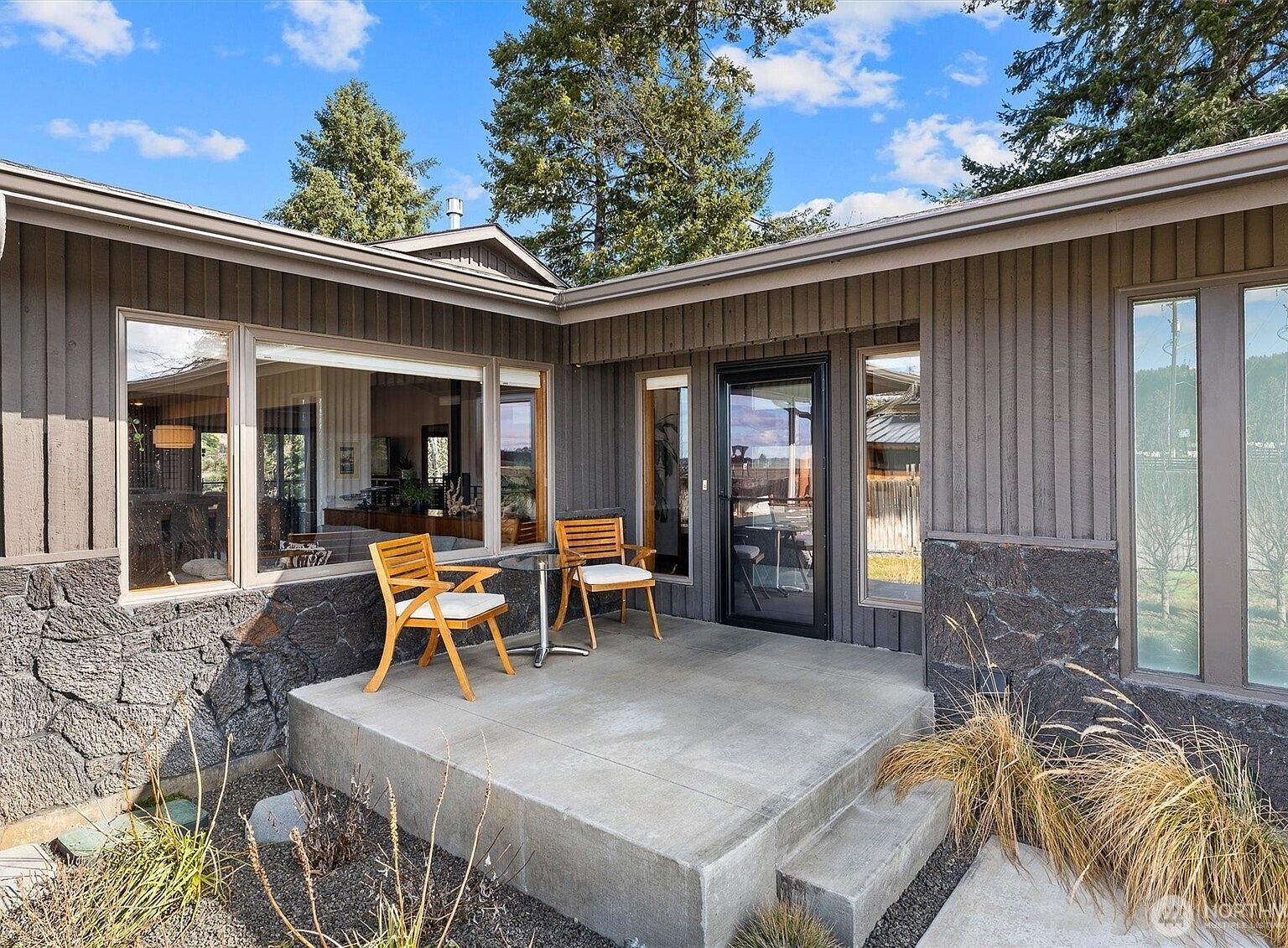 7515 E South Riverway Ave Spokane, WA 99212 - Thumbnail 3