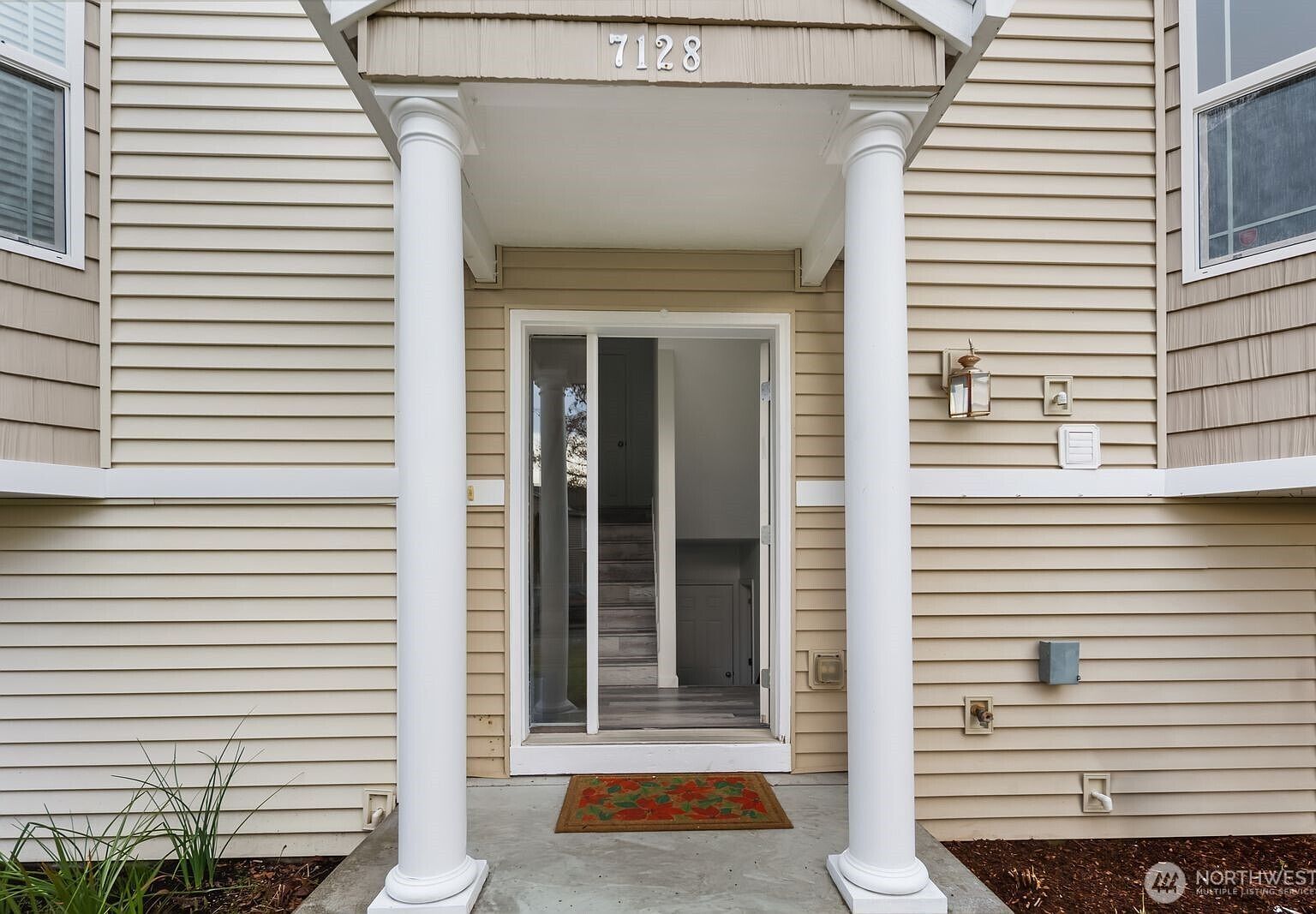 7128 34th Ave NE Olympia, WA 98516 - Thumbnail 3