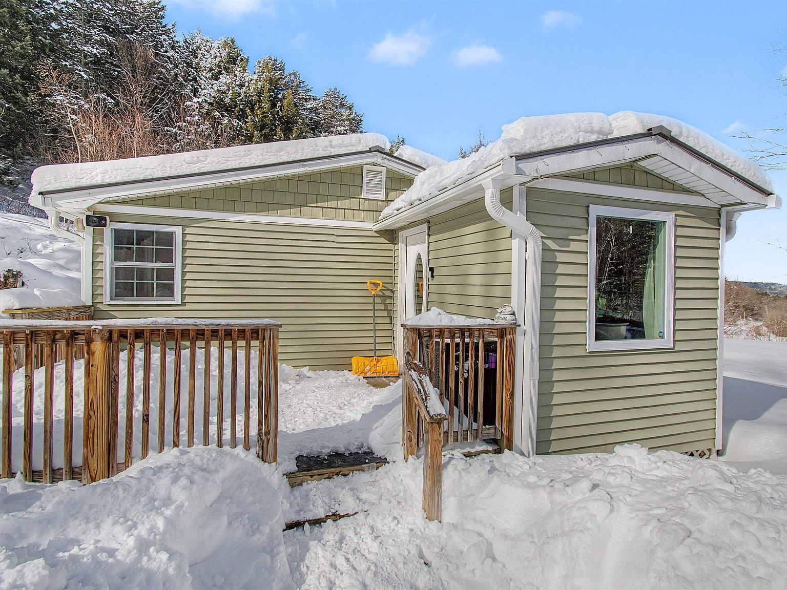 1572 Chandler Rd Northfield, VT 05663 - Thumbnail 3