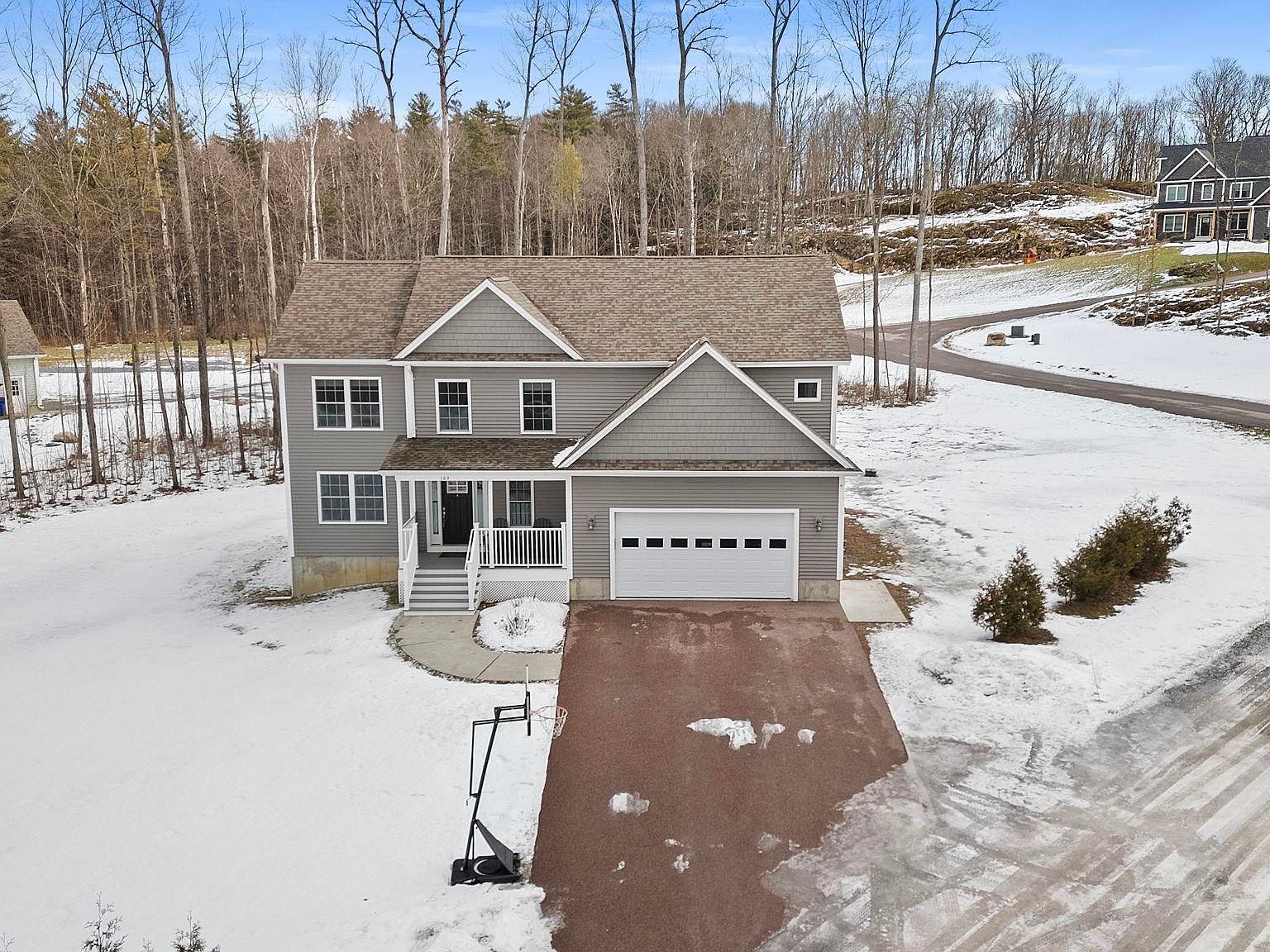 107 Ann Marie Ln Colchester, VT 05446 - Thumbnail 3