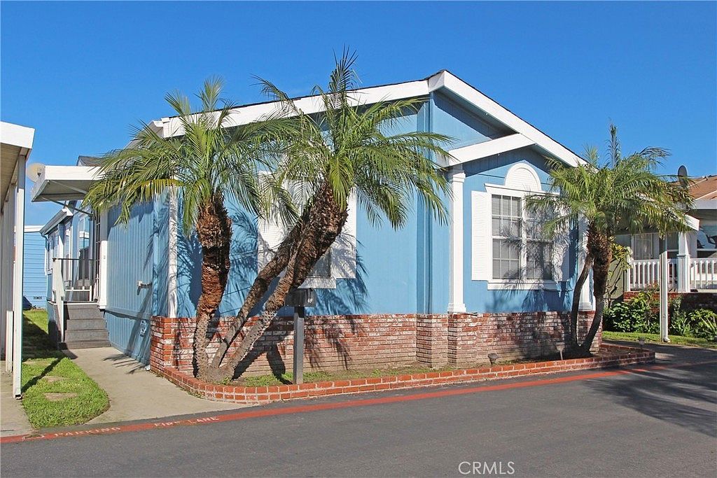 3050 W Ball Rd Anaheim, CA 92804 - Thumbnail 3