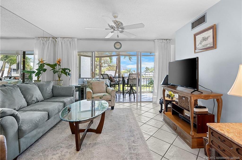 1550 NE Ocean Blvd APT C202 Stuart, FL 34996 - Thumbnail 3