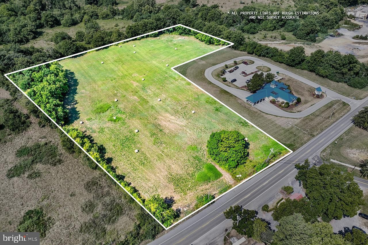 S George St Charles Town, WV 25414 - Thumbnail 3