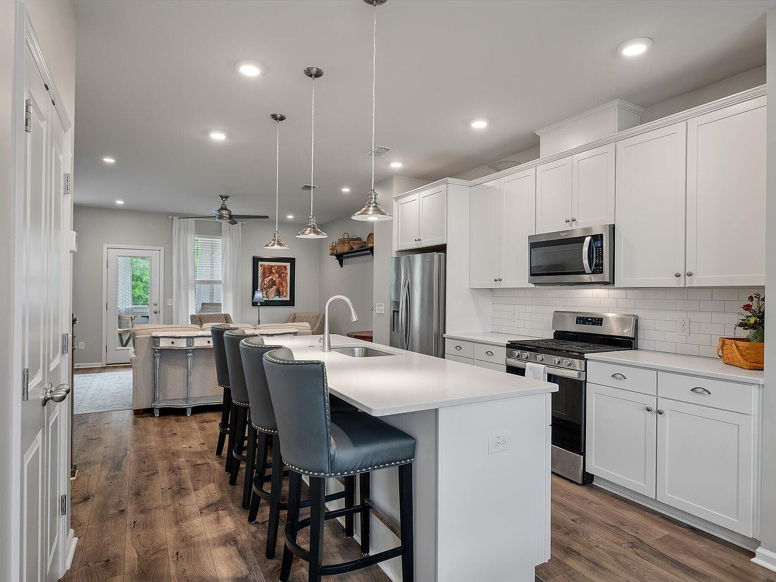 124 Rowans Creek Dr Charleston, SC 29492 - Thumbnail 3