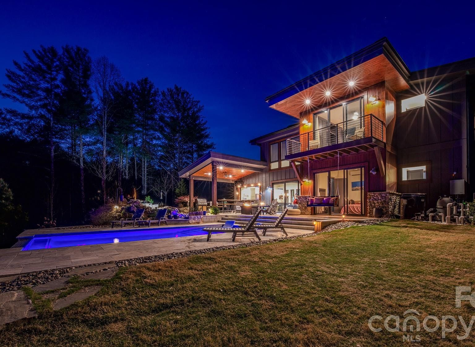 2063 W Bluewater Dr Morganton, NC 28655 - Thumbnail 3