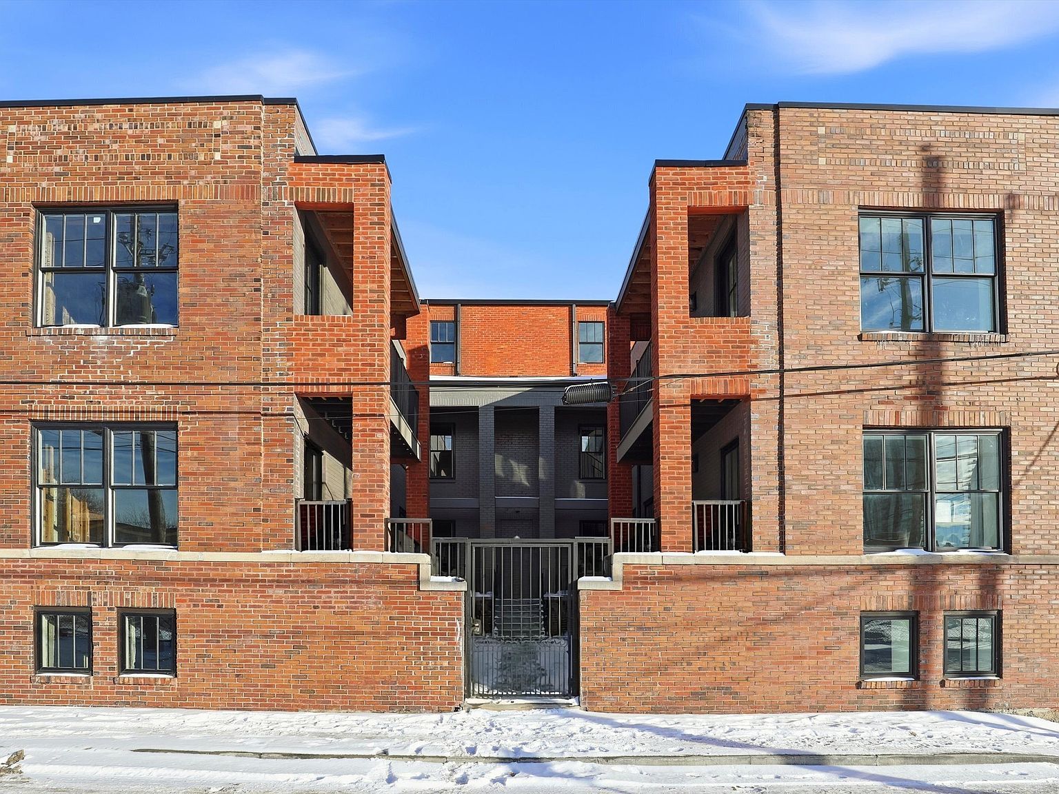 723 N Cleveland St Indianapolis, IN 46202 - Thumbnail 3