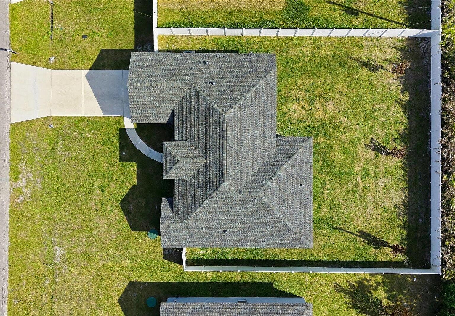 621 SE Prineville St Port Saint Lucie, FL 34983 - Thumbnail 3