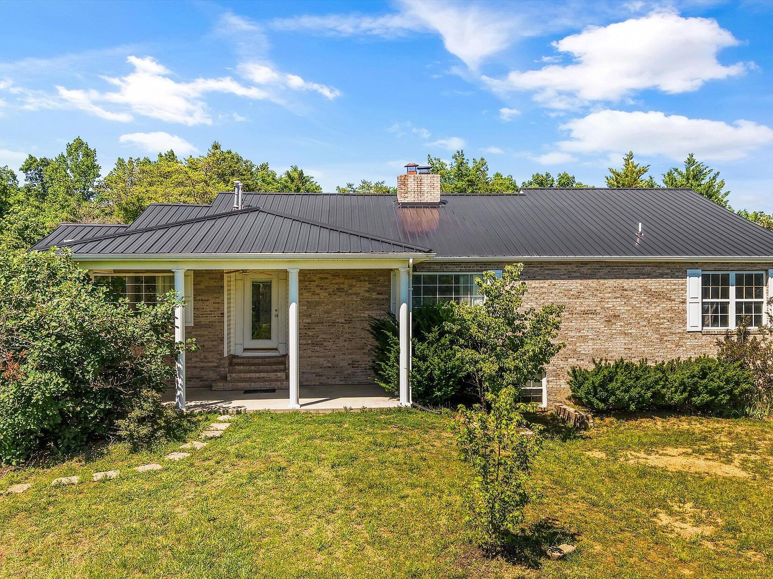 1436 Chapman Hwy Sevierville, TN 37876 - Thumbnail 3