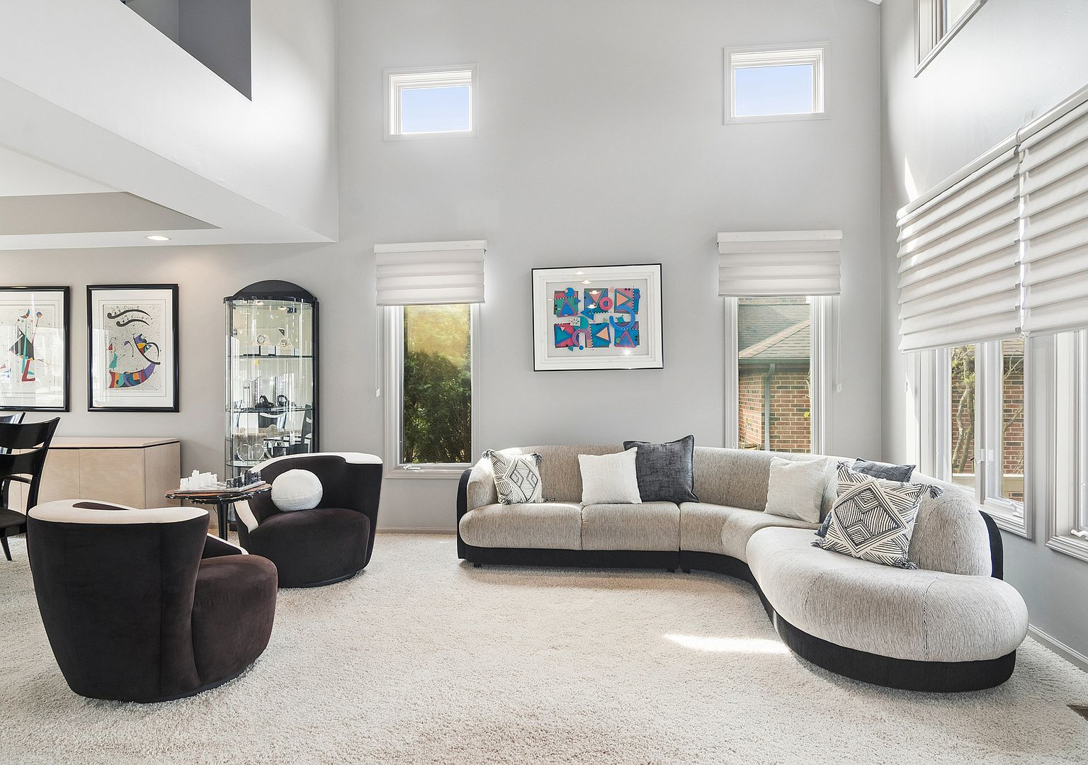 2038 Sheridan Rd Buffalo Grove, IL 60089 - Thumbnail 3