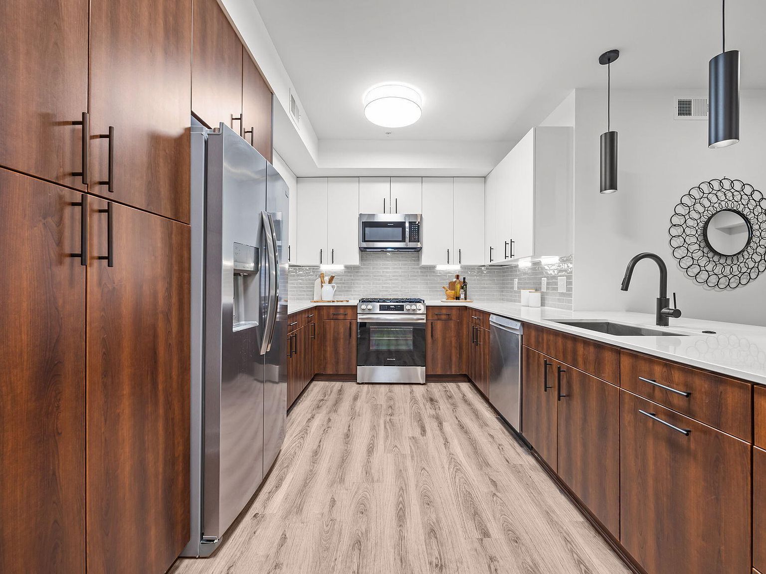 615 W Peace St #308 Raleigh, NC 27605 - Thumbnail 3