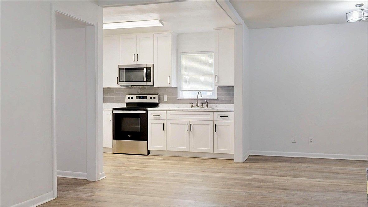 2202 Pioneer St Waycross, GA 31501 - Thumbnail 3