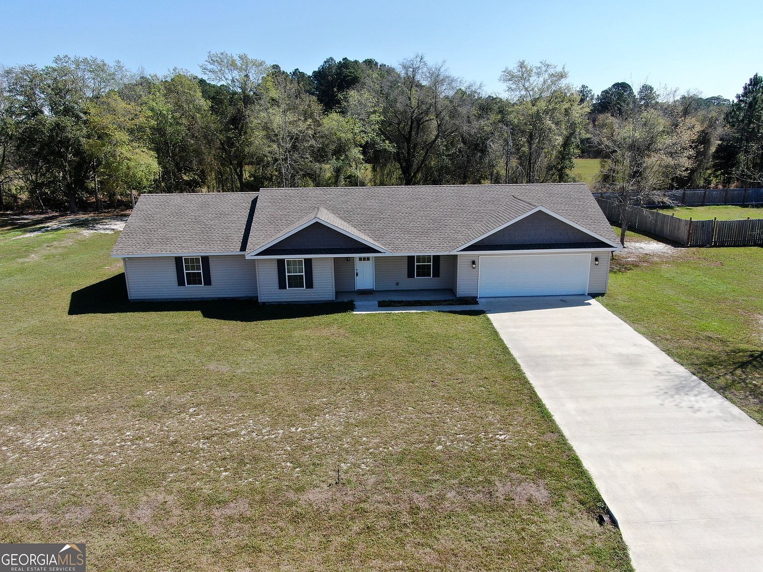 4756 Otter Creek Cir Blackshear, GA 31516 - Thumbnail 3