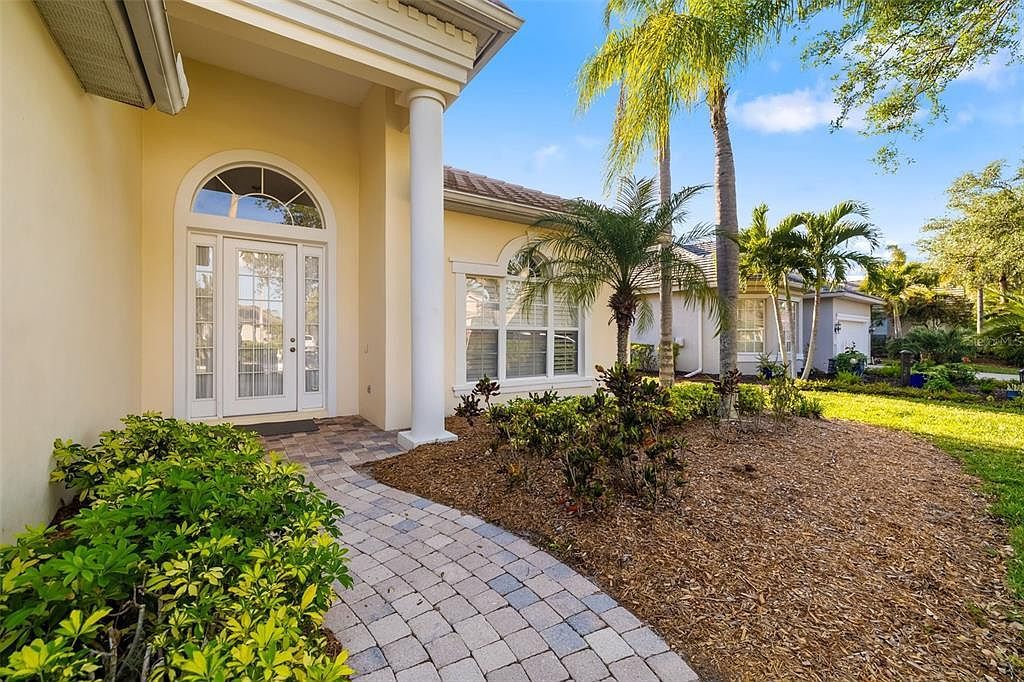 7016 Lennox Pl University Park, FL 34201 - Thumbnail 3