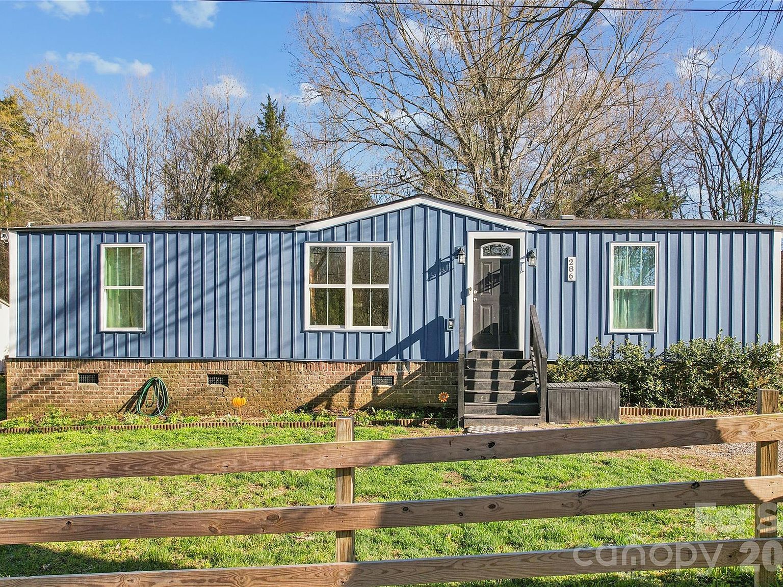 286 Epworth St NW Concord, NC 28027 - Thumbnail 3